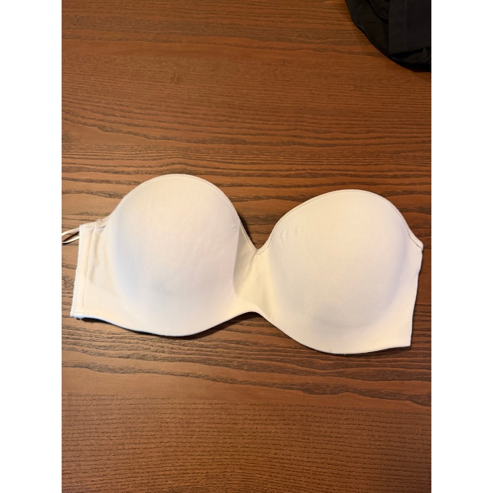 Lilyette by Maidenform White Strapless Bra 34D Style 929 Smooth Molded Cup